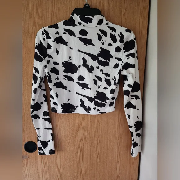 Cow Print Crop Top - Picture 2 of 2